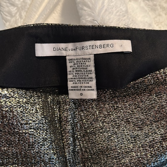 DVF GOLD METALLIC SHORTS - Picture 3 of 7